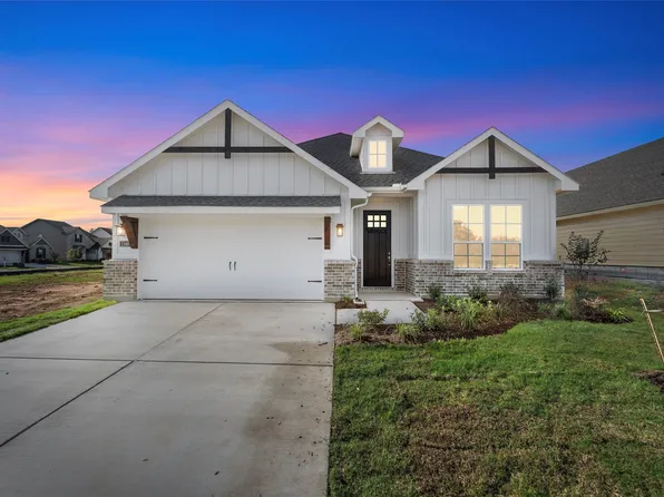 1248 Sabine River Ln, Springtown, TX 76082