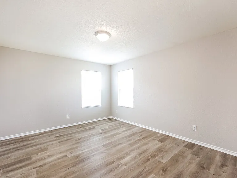 4943 Mesa Bonita — Photo 15