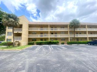 5890 NW 64th Ave APT 303, Tamarac, FL 33319