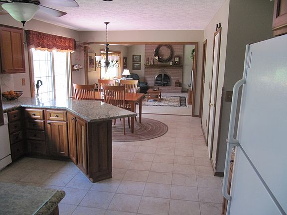 5th image of 3648 Parsons Pond Cir
