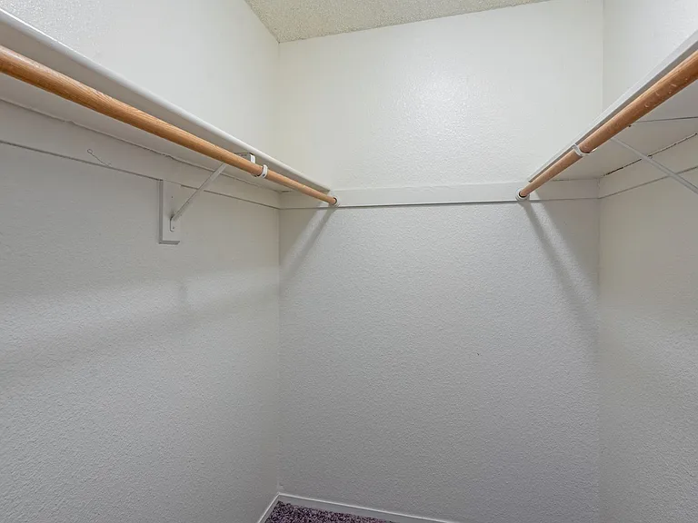 4830 Suncrest Way — Photo 24