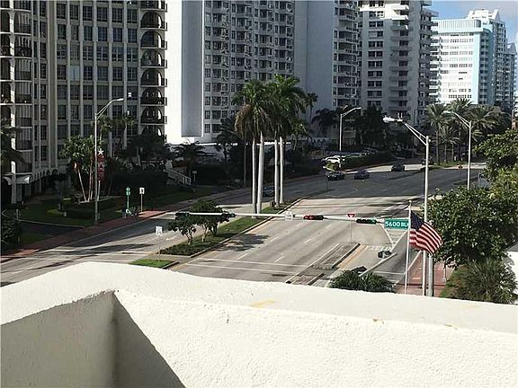 3rd image of 5601 Collins Ave APT 518