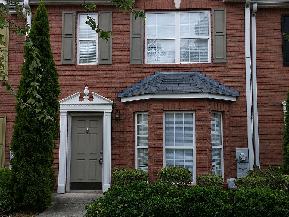 Front View of Townhome