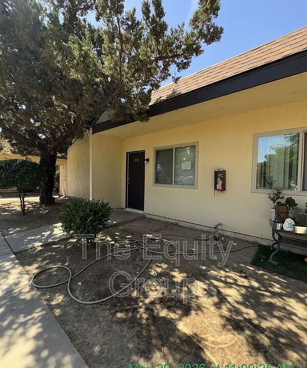 1st image of 1326 W Elowin Ave