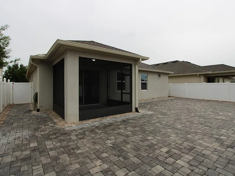 2380 Sanderling St — Photo 21