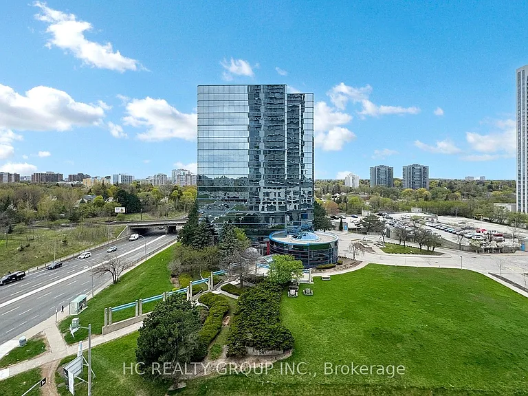 2031 Kennedy Rd #920 — Photo 23