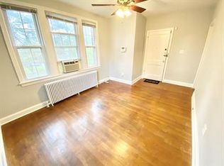 2201 Q St SE APT 2, Washington, DC 20020