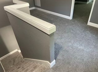 204 E Kansas Ave, Lansing, KS 66043