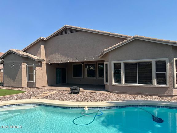 2nd image of 43301 W CAVEN Drive