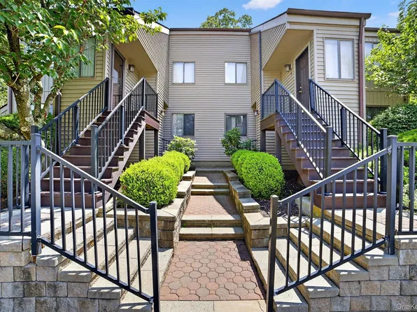 14-1 Steven Drive, Ossining, NY 10562