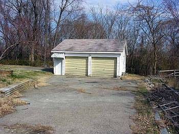 2nd image of 14115 Mount Pleasant Dr