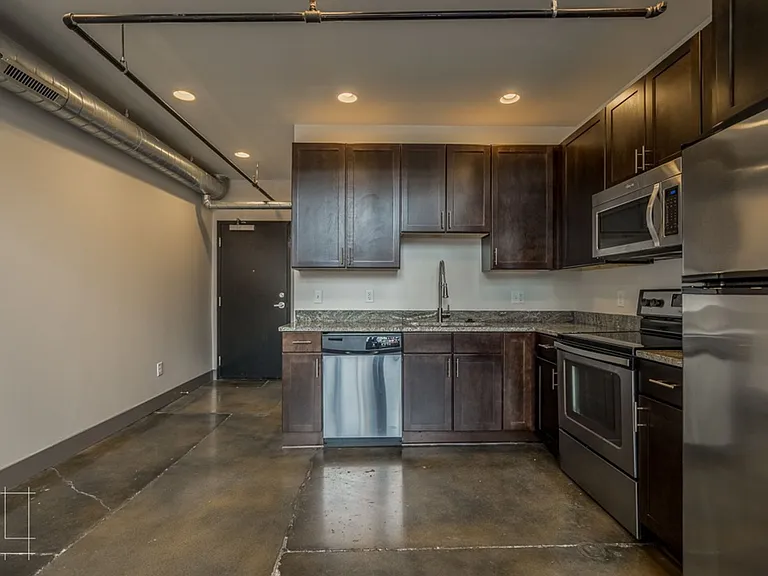 Wonder Bread Lofts — Photo 66