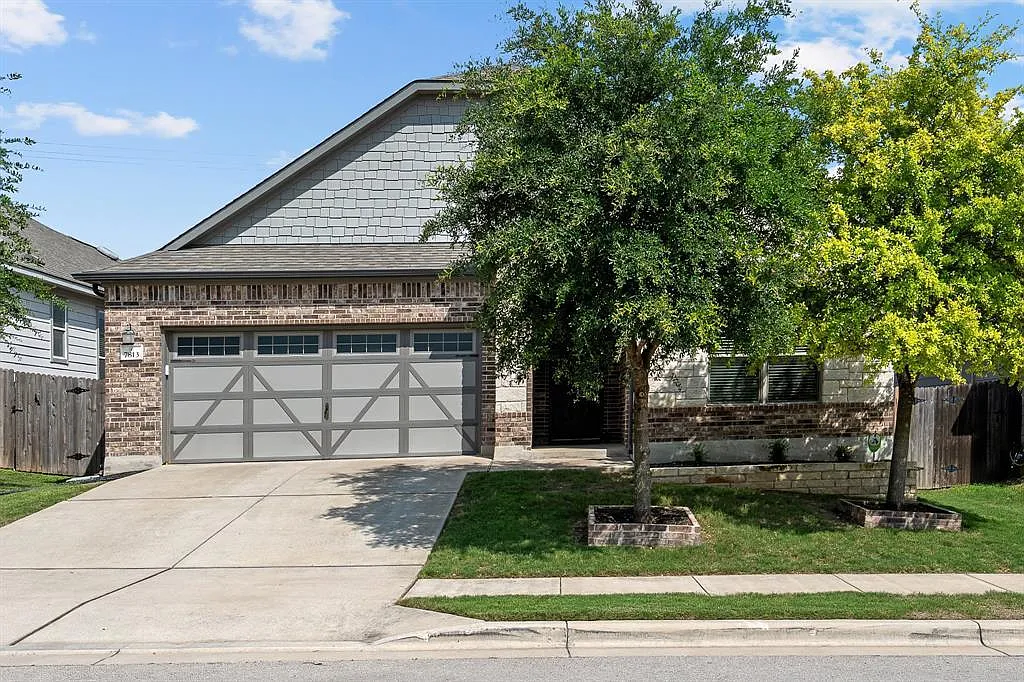 3 bed, 2.0 bath, 1983 sqft, $2,495 — Photo 1