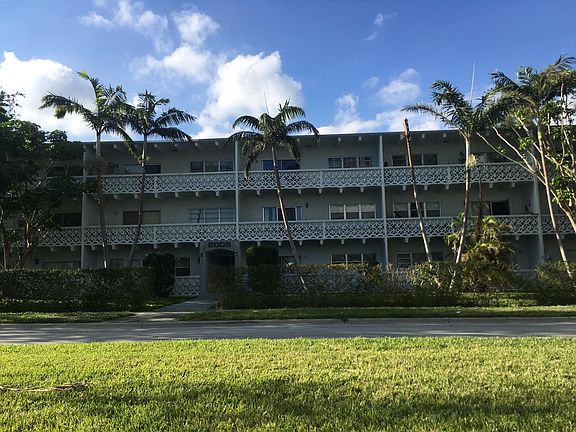 2nd image of 2005 Sans Souci Blvd