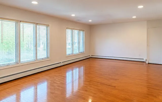 460 Highland Ave #2