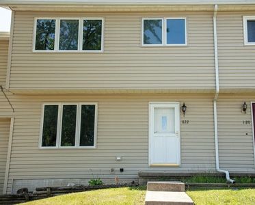 1122 Oleson Rd, Waterloo, IA, 50702