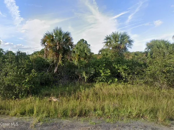 525 Forrest Hills St SW, Palm Bay, FL 32908