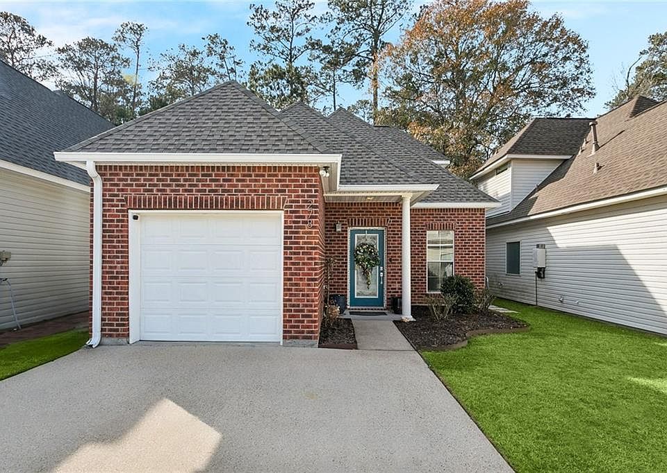 1st image of 278 Emerald Oaks Dr #4
