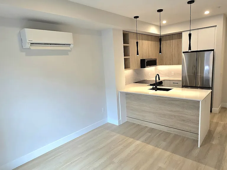 34395 Gladys Ave #101 — Photo 3