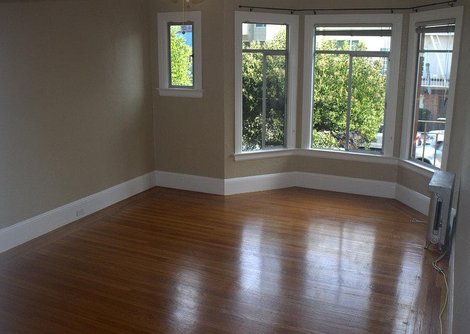 1st image of 3033 Franklin St APT 1