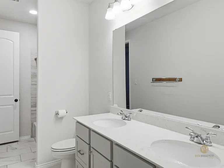 12613 Vittorio Gable — Photo 30