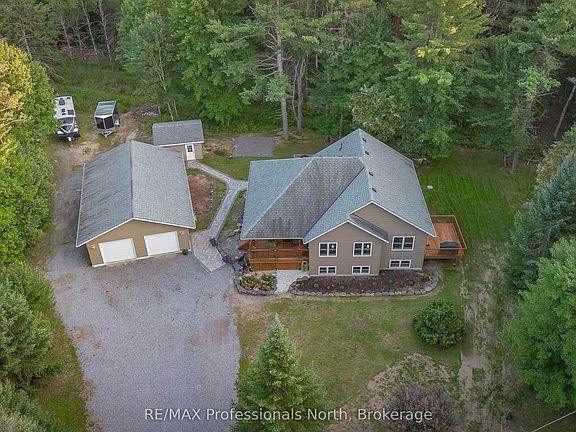 4th image of 419 S Mary Lake Rd