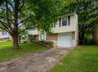 8607 Bost Ln, Louisville, KY