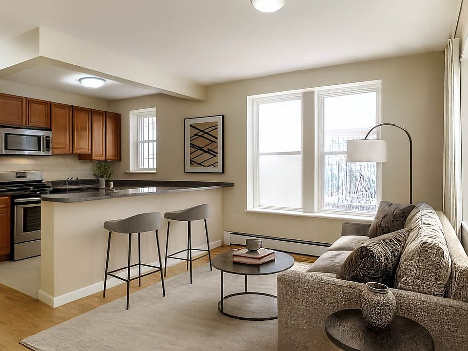 1st image of 2214 Strauss St #1