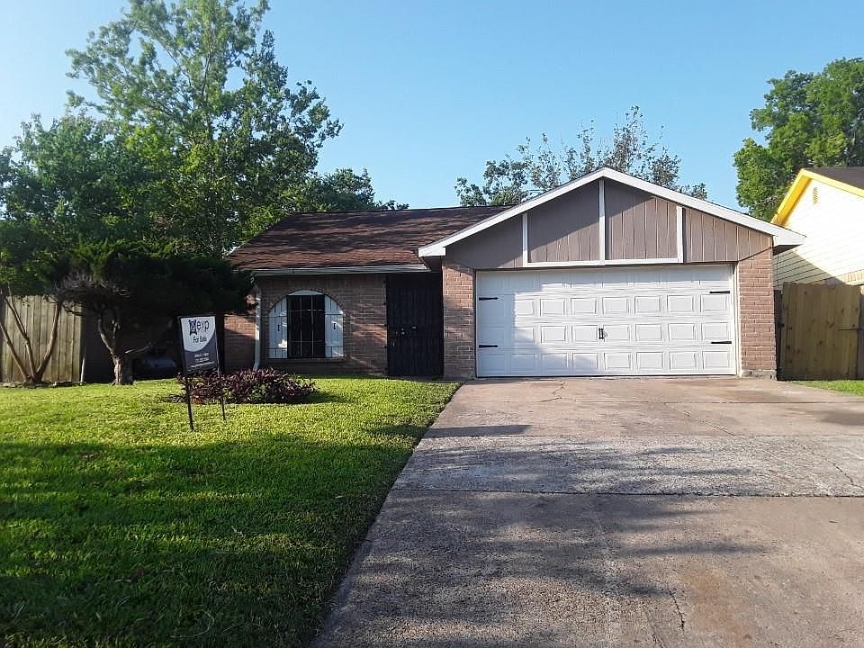 1st image of 3131 Tidewater Dr
