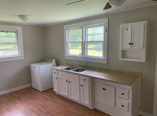 205 Strange Ct, Spartanburg, SC 29301