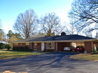 125 Forest Hills Dr, Monroe, NC 28112