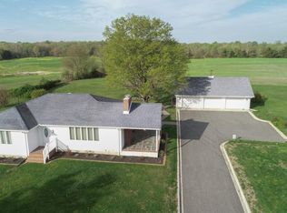 81 Glasshouse Ln, Woodstown, NJ 08098