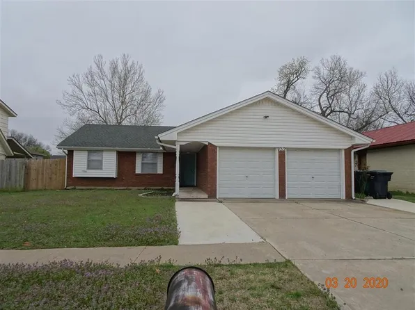 1212 SW 92nd St, Oklahoma City, OK 73139