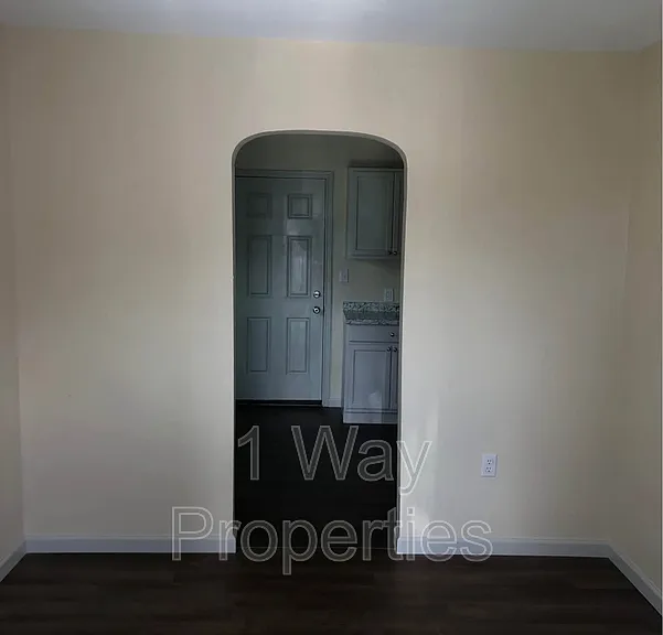 804 Garden Rd #1/2 — Photo 3