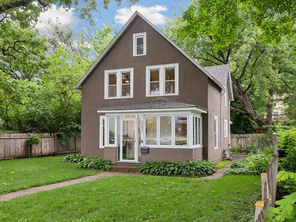 2203 Buford Ave, Saint Paul, MN 55108