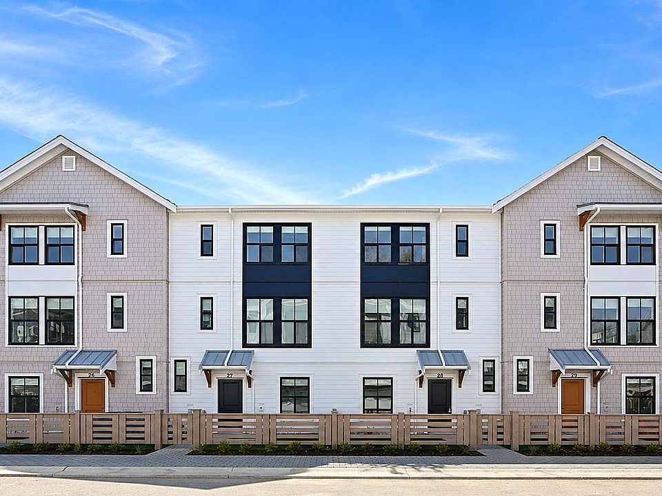1st image of 7918 204b St #35