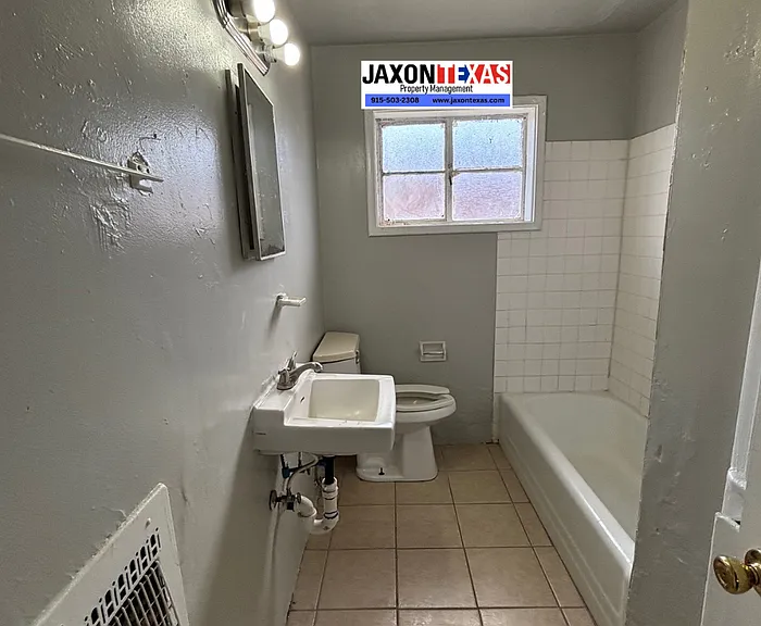 3906 Harrison Ave #2 — Photo 6