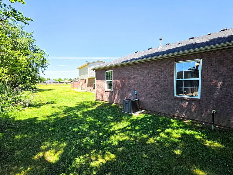 3501 SW Victoria Pl #2 — Photo 20