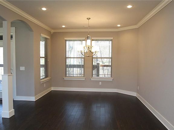 4th image of 2104 NW Small Oaks St