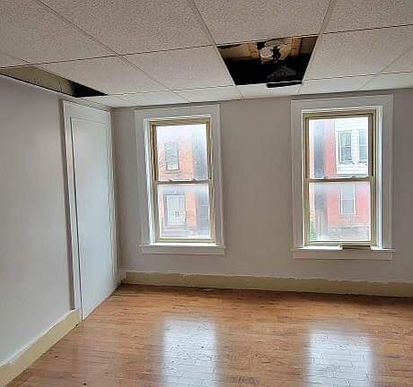 2nd image of 291 4th St #1