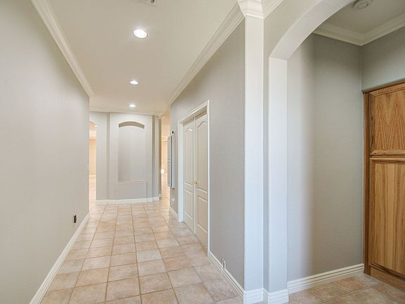 5th image of 1634 W Windsong Dr
