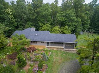 58 Reed Rd, Fairview, NC 28730