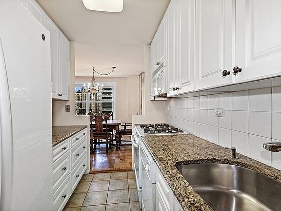 2nd image of 150 W End Ave APT 10D
