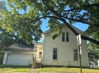 231 W Harris Ave, Ravenna, OH 44266