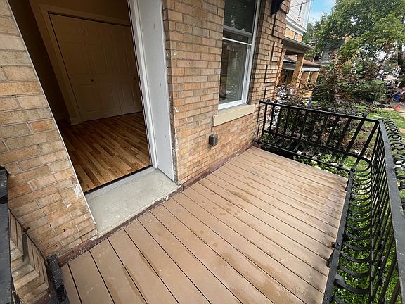 3rd image of 352 Melwood Ave #4