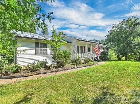 553 Morgan Branch Rd, Marshall, NC 28753