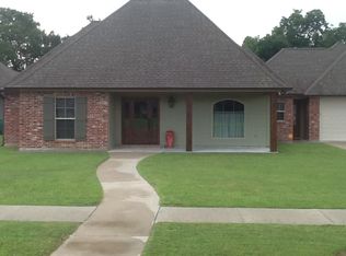 506 Pipers Cove Dr, Rayne, LA 70578