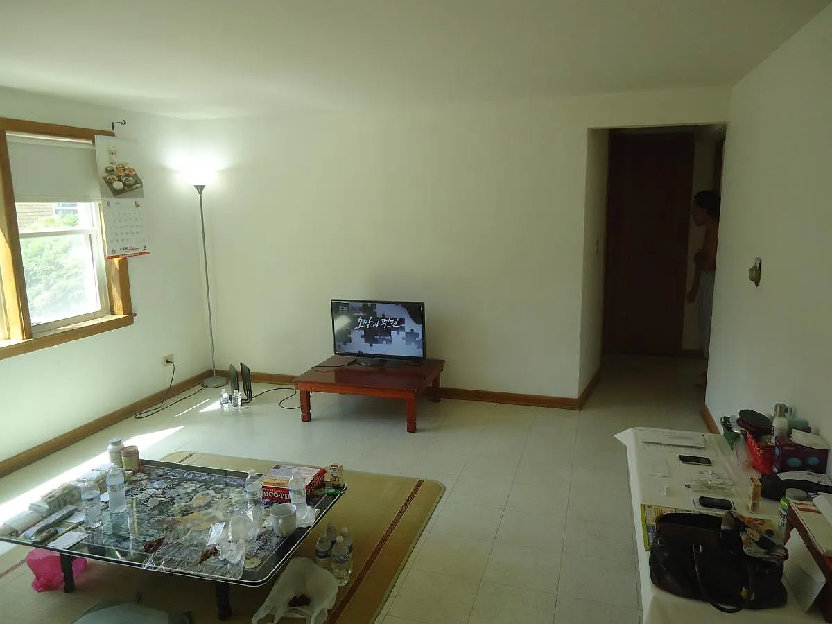 1 bed, $1,680 — Photo 2