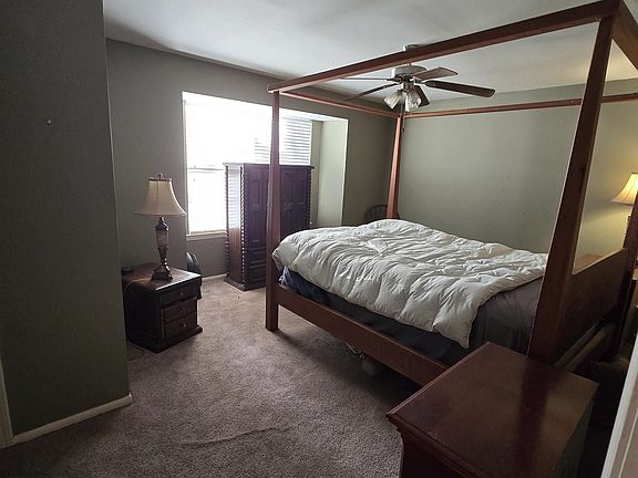 5th image of 915 W Macci St #22C