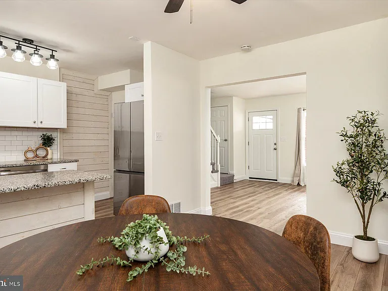 7920 Charlesmont Rd — Photo 9